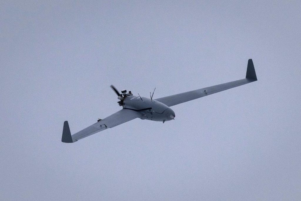 Hornet vs. Molniya: Comparing Strike Drones in the Middle-Strike Segment