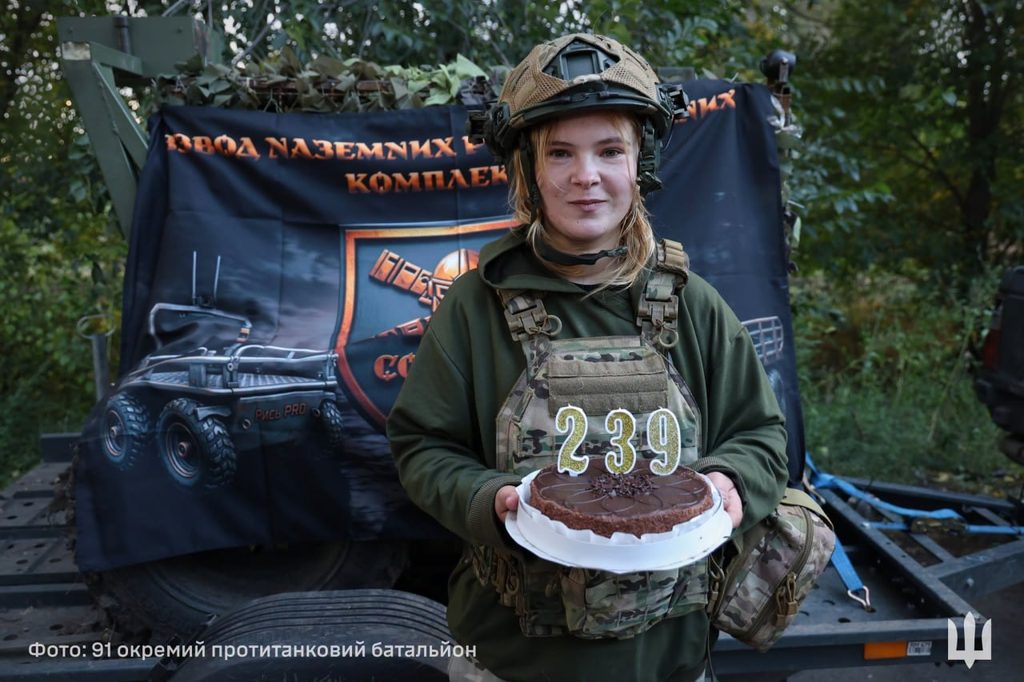 22-річна операторка НРК врятувала робота під FPV-атаками